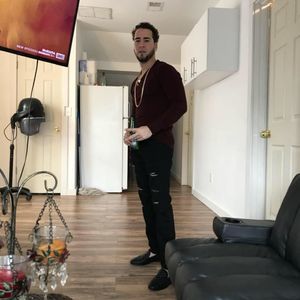 Meet your Posher, Elvin